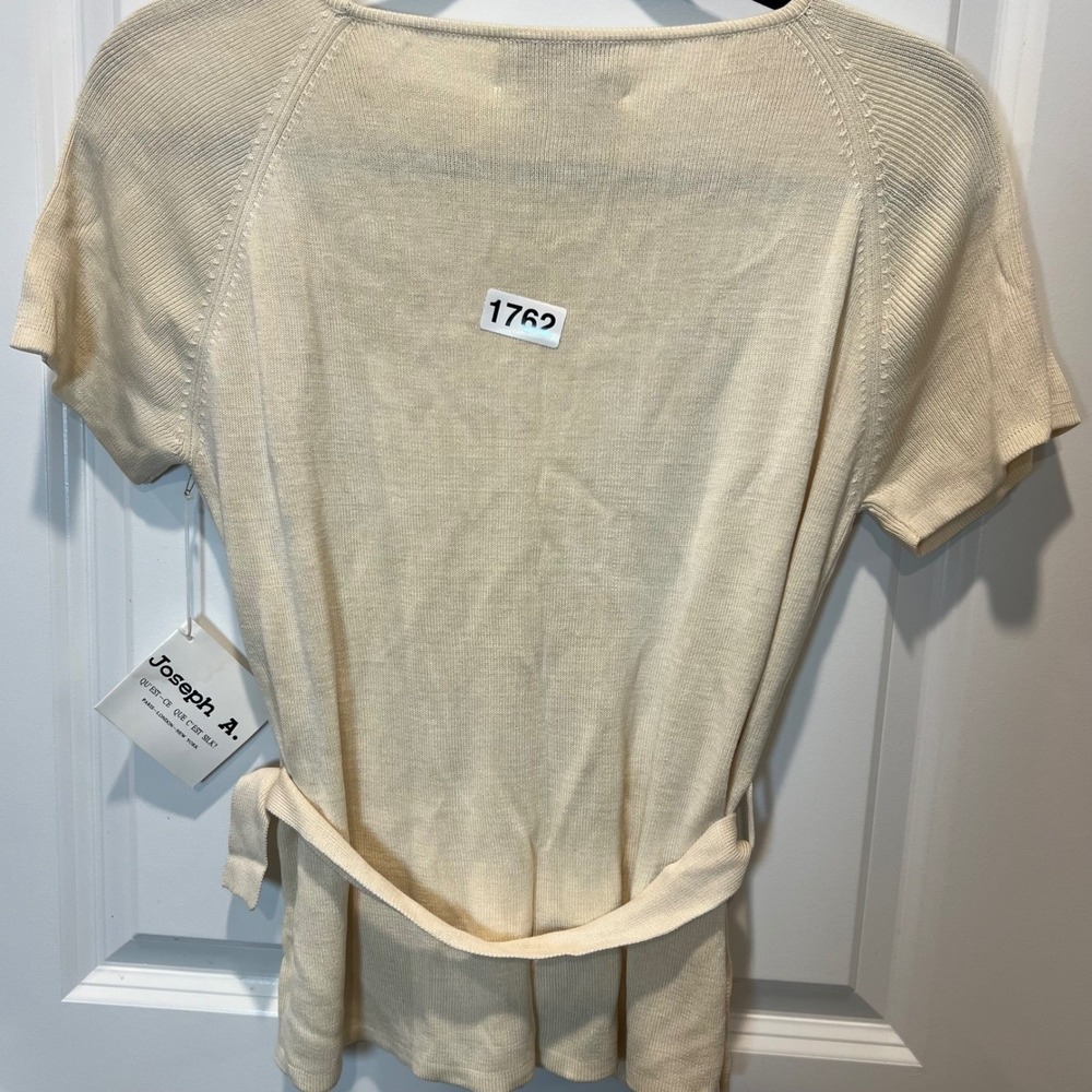 Joseph A Womens Silk Knit Top Belted Waist Cream Large NWT - Picture 8 of 8